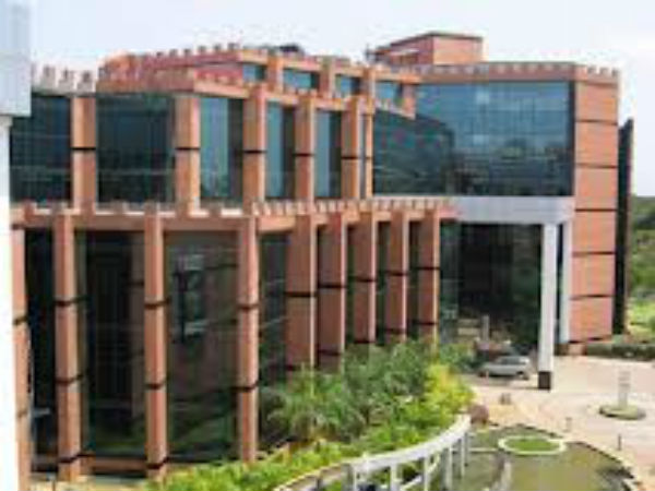 4. Kasturba Medical College (KMC), Mangalore