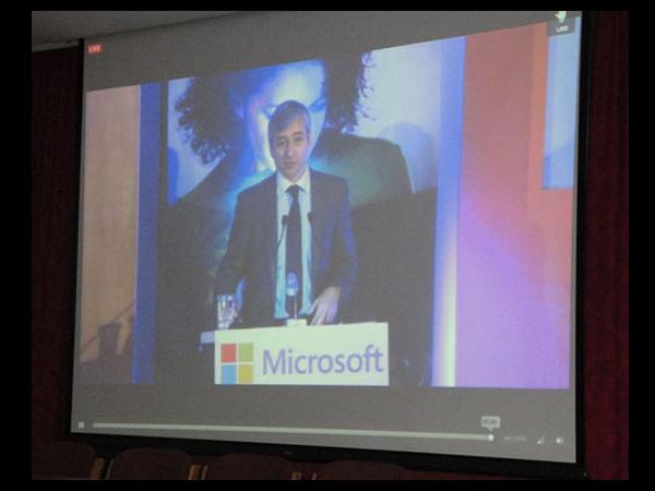 Indian IT Students Take Part In Microsoft App Fest