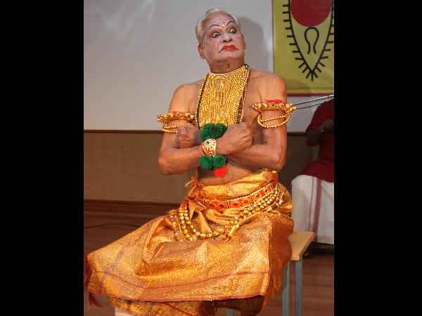 Guru Kalamandalam performs at KIIT Gurgaon