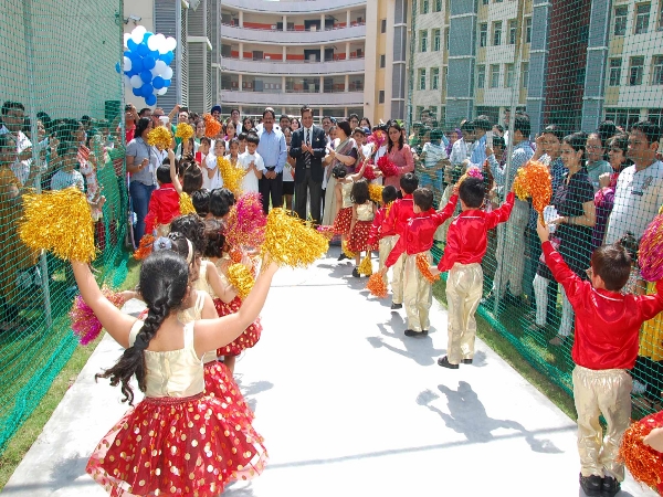 Students of GIIS Performing