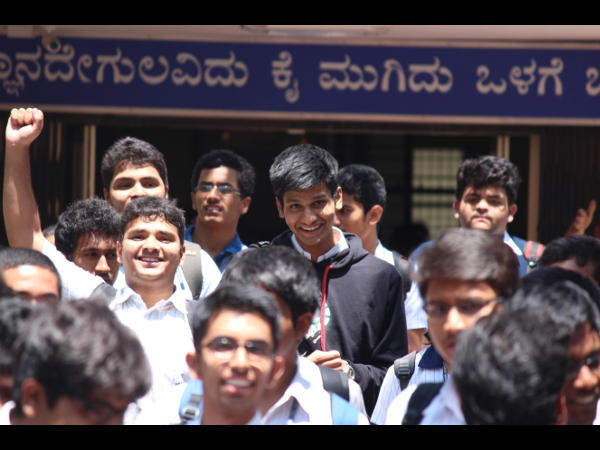 II PU exams kicks-off with moderate Chemistry II PU exams kicks-off with moderate Chemistry