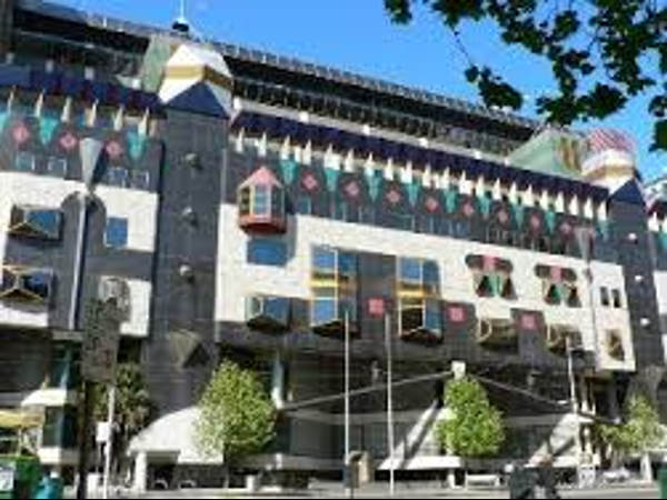 Top 9: Graduate School of Business and Law, RMIT University