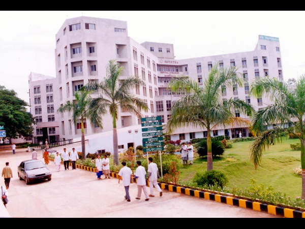 Saveetha Dental college and Hospital, Chennai