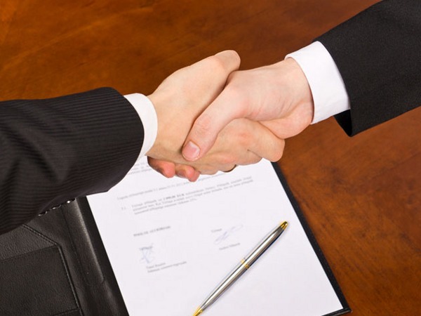 FLAME University Signs MoU with Nuffield College FLAME University Signs MoU with Nuffield College