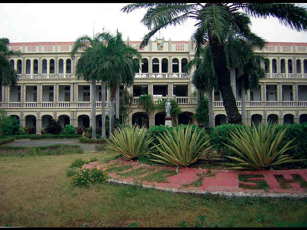 Loyola College