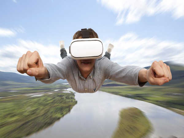 Virtual Reality and Augmented Reality