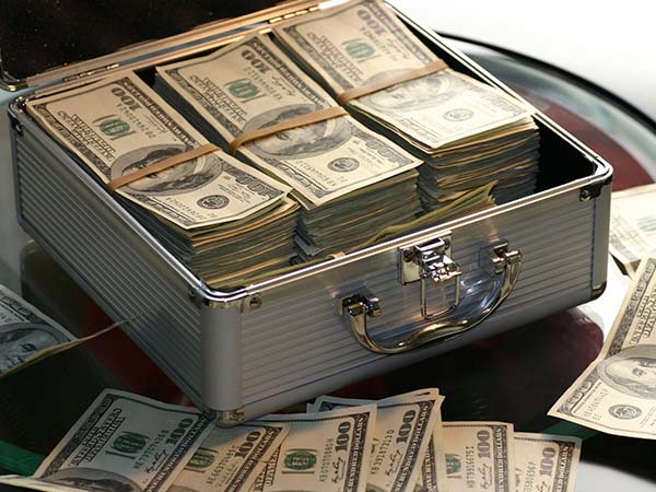 What Is The Salary Of A Multimedia Designer