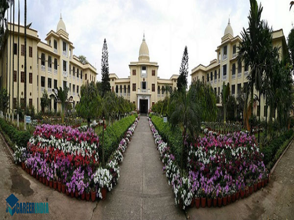 9. Ramakrishna Mission Vidyamandira, Howrah