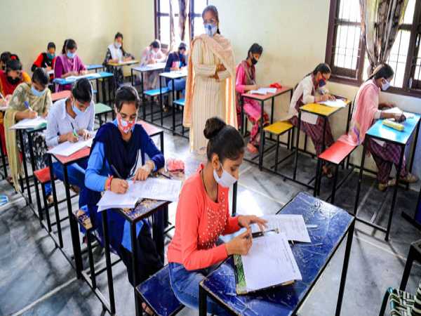 Schools And Colleges To Be Closed In Telangana From January 8 To 16 Schools And Colleges To Be Closed In Telangana From January 8 To 16