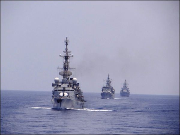 India sends its first Naval training squadron to Kuwait