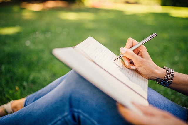 How to be a creative writer; Tips for beginners How to be a creative writer; Tips for beginners
