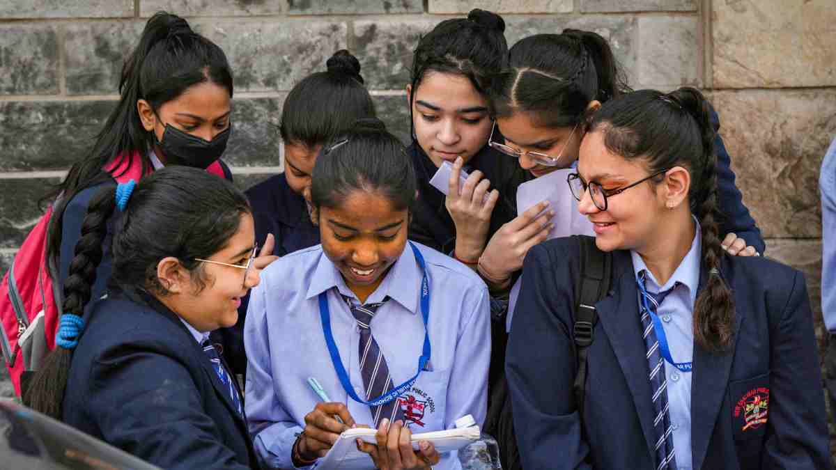 CBSE 10th Live: Results 2023 declared on cbse.nic.in, Check the latest updates - Vimarsana News